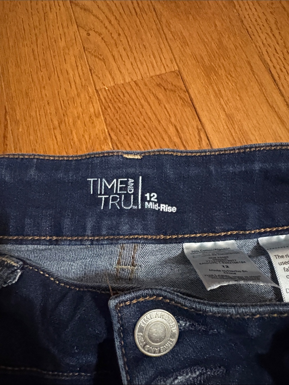Time and Tru Mid-Rise Jeans in Dark Blue Wash